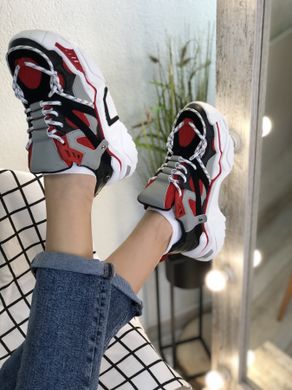 Кросівки жіночі червоно-чорні
