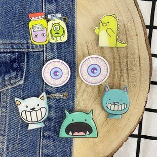Піни для рюкзака Monsters