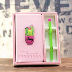 Блокнот и ручка в подарочной упаковке Розовый