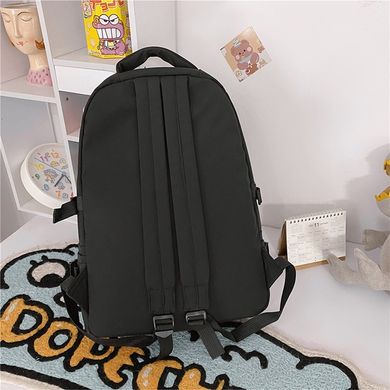 Чорний рюкзак із пінами Чорний